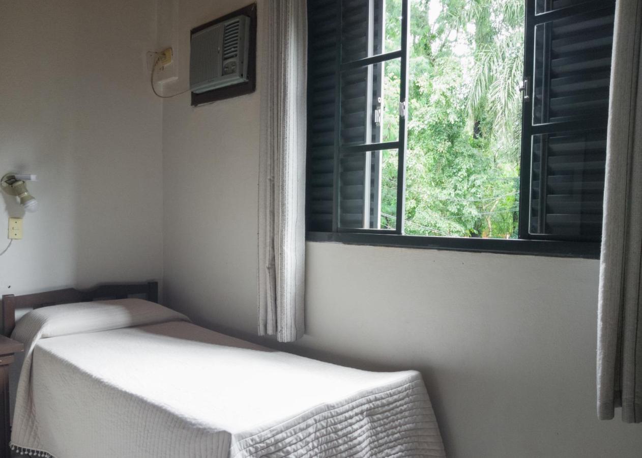Hotel Mola Puerto Iguazú Kültér fotó