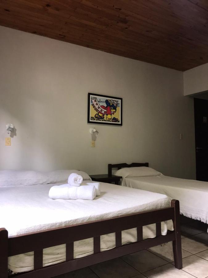 Hotel Mola Puerto Iguazú Kültér fotó