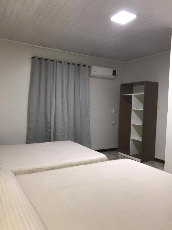 Hotel Mola Puerto Iguazú Kültér fotó