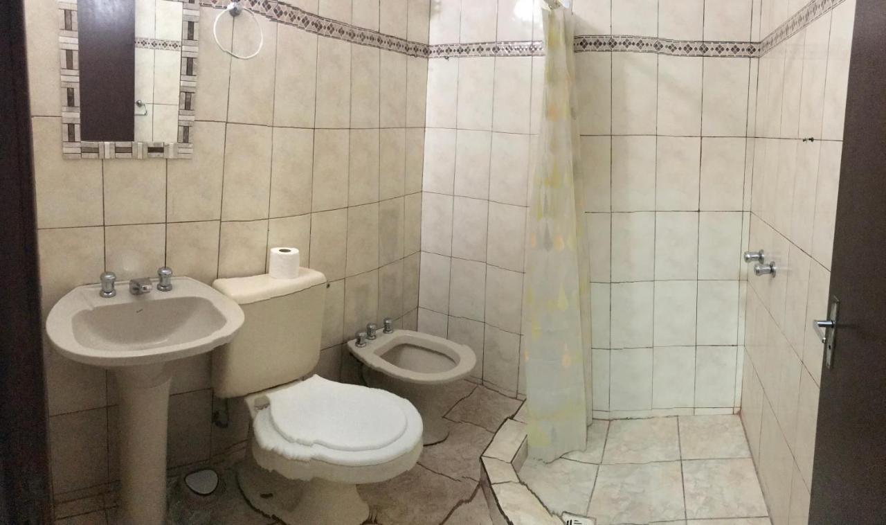 Hotel Mola Puerto Iguazú Kültér fotó